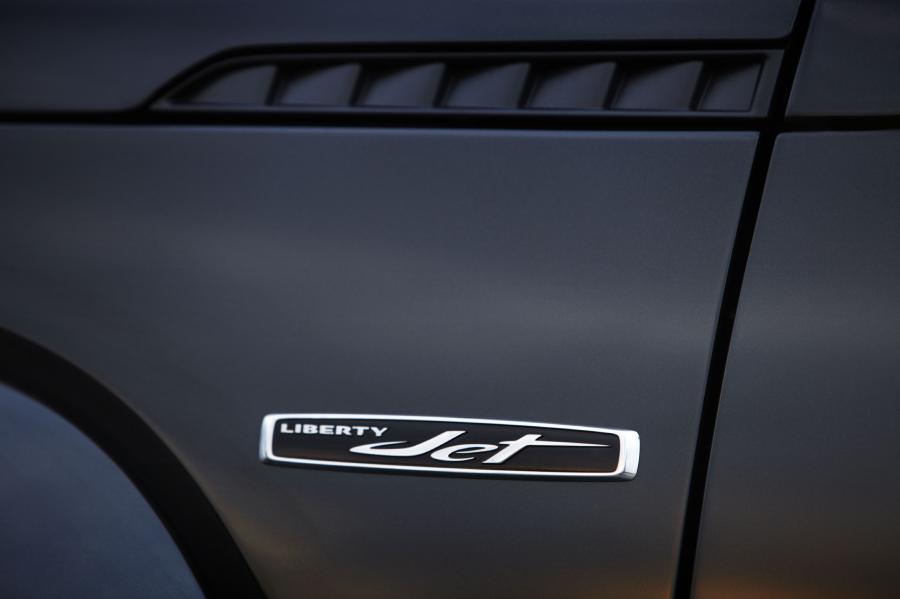  Jeep Liberty 2011 года  (фото 3 из 16)